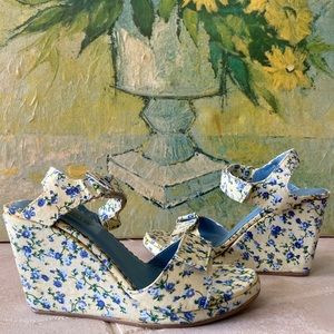 Seychelles Retro Floral Wedges